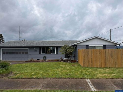 1148 Darlene Av, Springfield, OR, 97477 | Card Image