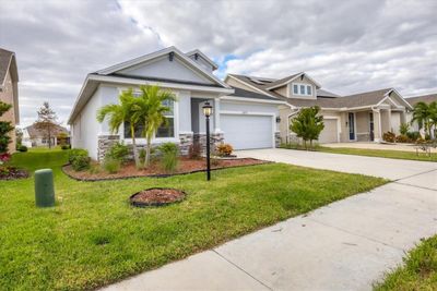 3819 Sunshine Pine Avenue, House other with 3 bedrooms, 2 bathrooms and null parking in BRADENTON FL | Image 3