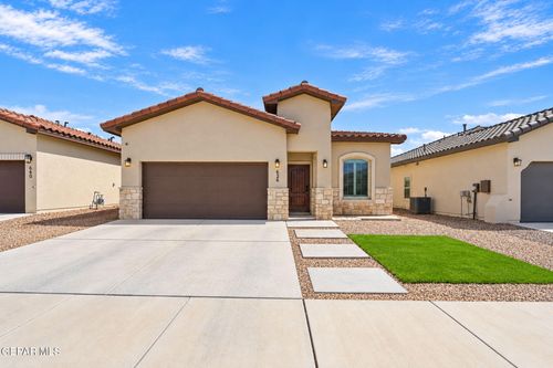 656 Paseo Dulce Avenue, Horizon City, TX, 79928 | Card Image