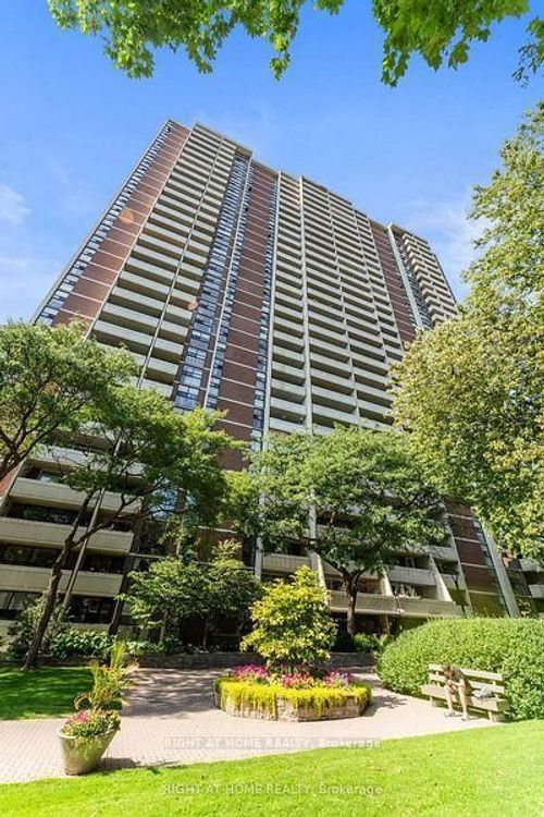 2201-40 Homewood Ave, Toronto, ON, M4Y2K2 | Card Image