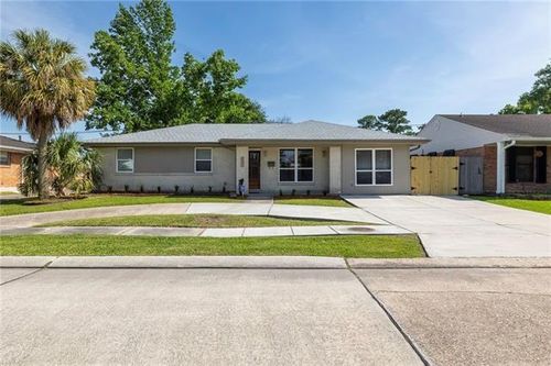 6304 Asher St, Metairie, LA, 70003-3219 | Card Image