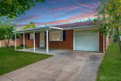 224 Drina Ave, New Lebanon, OH, 45345-1120 | Card Image