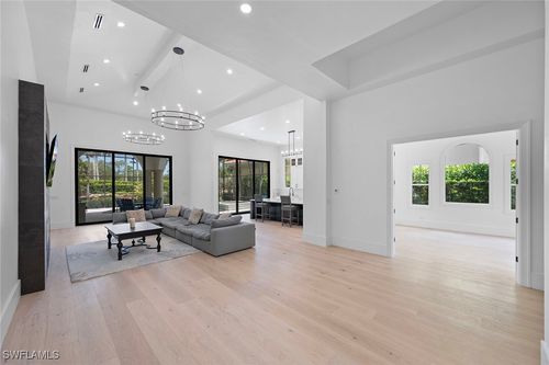 2749 Medallist Ln, Naples, FL, 34109-3507 | Card Image