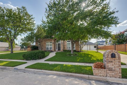 200 Bob O Link Dr, Southlake, TX, 76092-5850 | Card Image