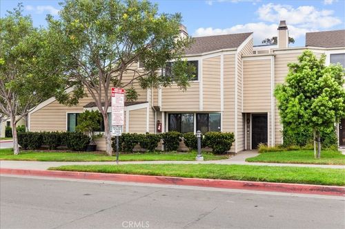 41 Seabird Ct, Newport Beach, CA, 92663-2109 | Card Image
