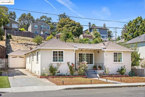 612 Rodeo Ave, Rodeo, CA, 94572-1441 | Card Image