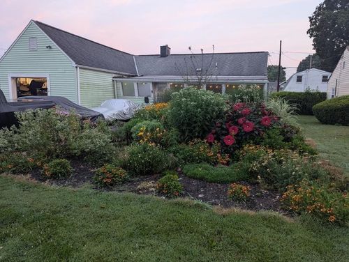 207 Arizona Ave, Pittsburgh, PA, 15225-1204 | Card Image