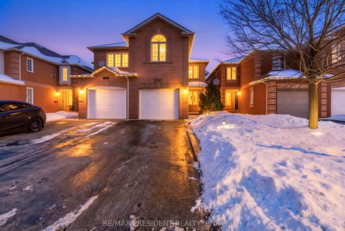 7031 Graydon Crt, Mississauga, ON, L5N7H4 | Card Image