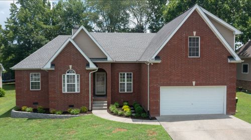 424 Foster Dr, White House, TN, 37188-4085 | Card Image