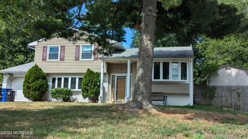 22 Dartmouth Dr, DELRAN, NJ, 08075-1615 | Card Image