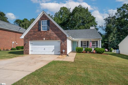 864 Thornbird Cir, Boiling Springs, SC, 29316-5374 | Card Image