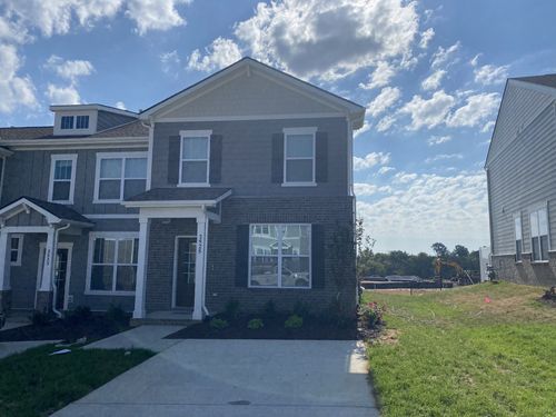 2525 Drumwright Way, Columbia, TN, 38401-3789 | Card Image