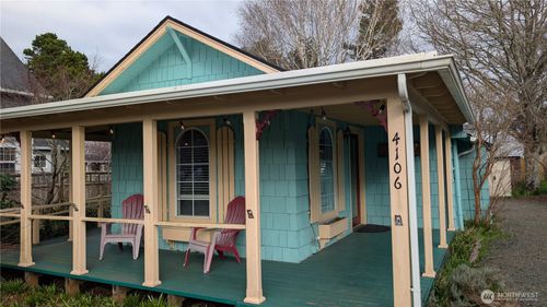 4106 Pacific Way, Seaview, WA, 98644-4211 | Card Image