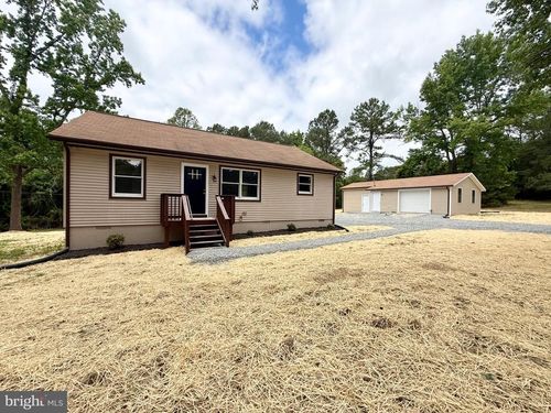 4609 Neenah Rd, MONTROSS, VA, 22520-3005 | Card Image