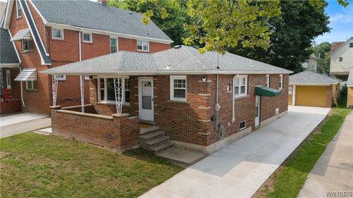 1748 Welch Ave, Niagara Falls, NY, 14303-1608 | Card Image