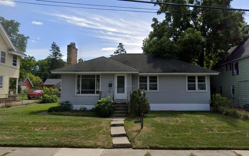 534 Shirley St Ne, Grand Rapids, MI, 49503-1755 | Card Image
