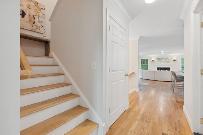 24 Pine Mountain Rd, House other with 4 bedrooms, 4 bathrooms and 3 parking in Redding CT | Image 18