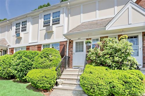 287 Parkside Dr, Suffern, NY, 10901-7810 | Card Image