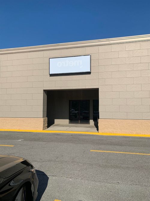 124 Thompson Dr, Bridgeport, WV, 26330-1644 | Card Image