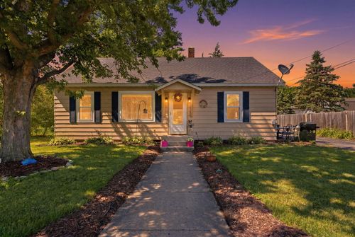 110 W Grove St, Wheatfield, IN, 46392-7399 | Card Image