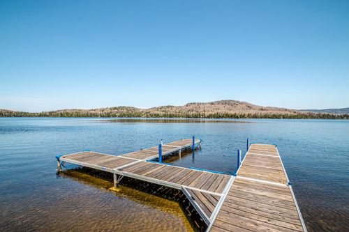 1411 Diamond Pond Rd, Stewartstown, NH, 03576-5610 | Card Image