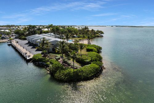 1-28 Jade Dr, Key West, FL, 33040-5624 | Card Image
