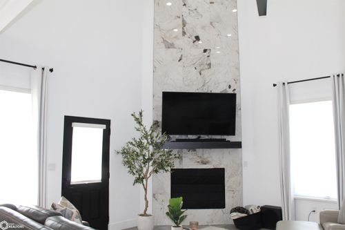 212 A Nuthatch Ave, Bloomfield, IA, 52537 | Card Image