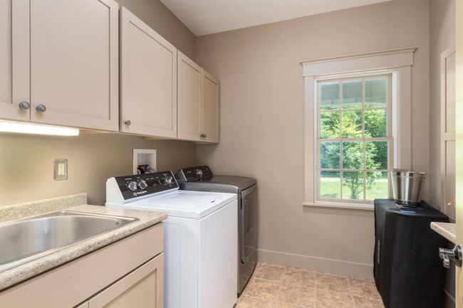 633 Moren Loop, House other with 3 bedrooms, 4 bathrooms and null parking in Morristown VT | Image 20