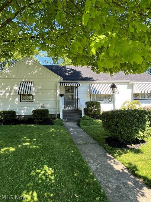 708 Allen Ave, Ashtabula, OH, 44004-2538 | Card Image