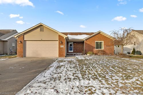 12237 Hannah Ln, Carleton, MI, 48117-9630 | Card Image