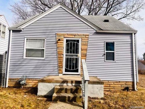 18918 Dresden St, Detroit, MI, 48205-2156 | Card Image