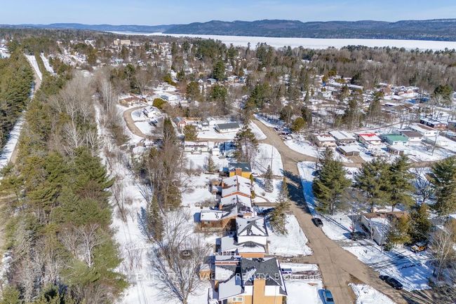 8 Sumac Crt, House other with 4 bedrooms, 2 bathrooms and 3 parking in Deep River ON | Image 36
