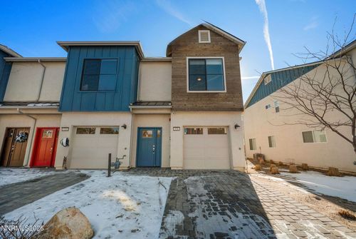 530 Gloria May Ln, Reno, NV, 89503-1392 | Card Image
