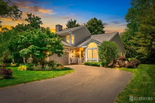 22 Boxwood Dr, Princeton, NJ, 08540-9454 | Card Image