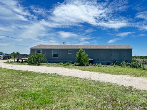 321 County Road 427, Thrall, TX, 76578-8565 | Card Image