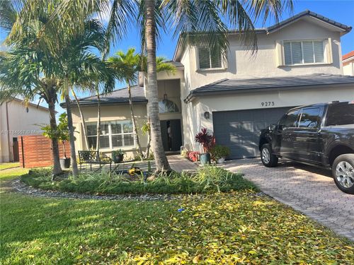 na-9273 Sw 212th Ter, Cutler Bay, FL, 33189-3833 | Card Image