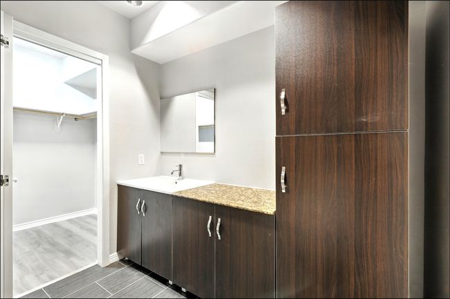 APT-2006 - 1100 W Trinity Mills Rd, Condo with 2 bedrooms, 2 bathrooms and null parking in Carrollton TX | Image 18