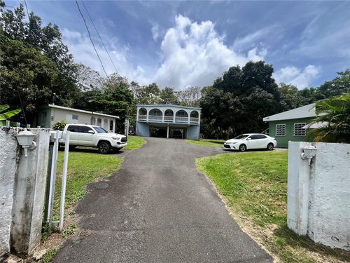 935 Bo Ceiba N, JUNCOS, PR, 00777 | Card Image
