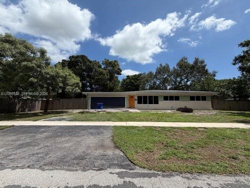252 Sw 61st Ave, Plantation, FL, 33317 | Card Image