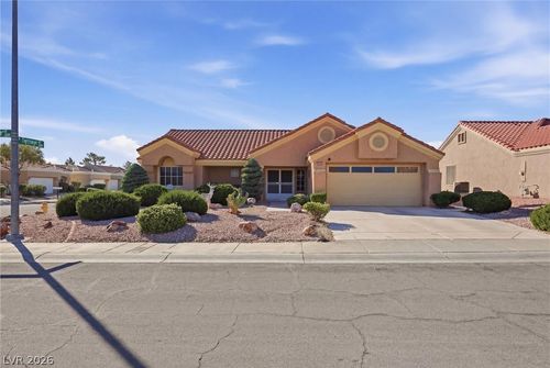 9613 Buckhorn Dr, Las Vegas, NV, 89134-7837 | Card Image