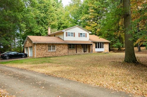 4808 Leffingwell Rd, Canfield, OH, 44406-9130 | Card Image