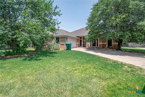 1401 Saxon Cir, Harker Heights, TX, 76548-2731 | Card Image