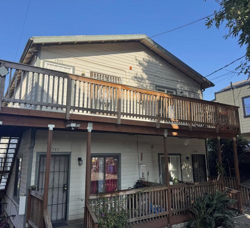 1545 23rd Ave, Oakland, CA, 94606-5018 | Card Image