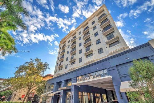 505-4220 Laguna St, Coral Gables, FL, 33146 | Card Image