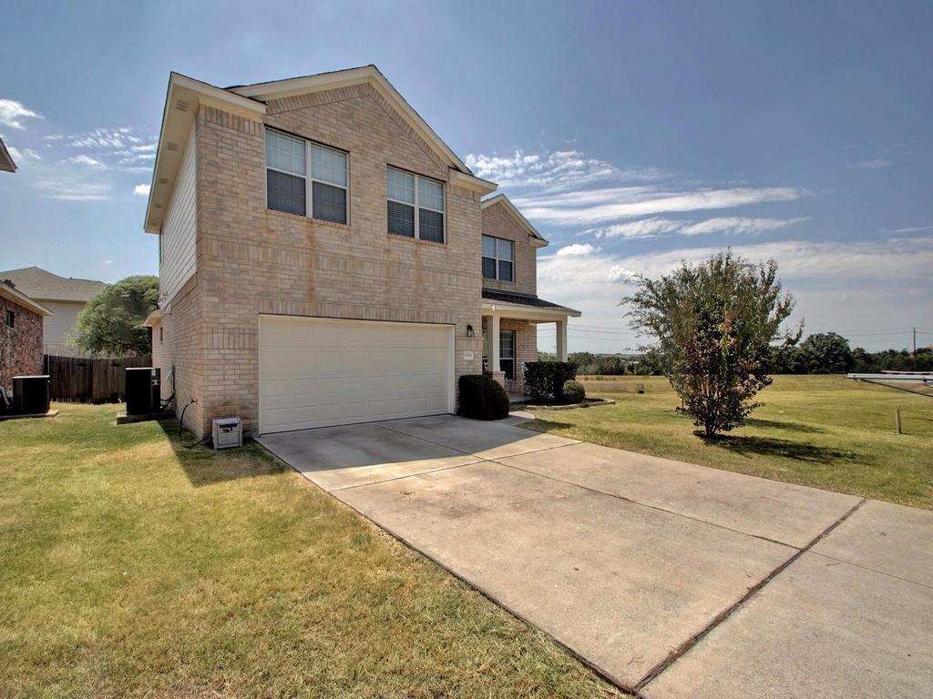 Residential Lease in Austin 3