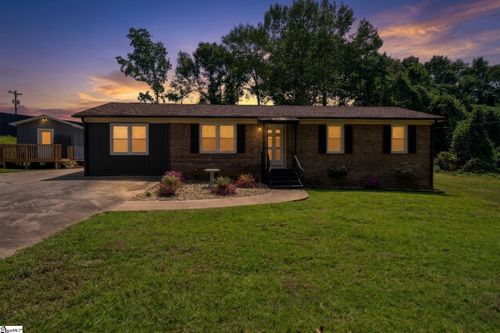 150 Spring Street, wellford, SC, 29385 | Card Image