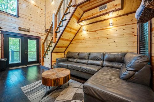 167 Penner Road, Broken Bow, OK, 74728 | Card Image