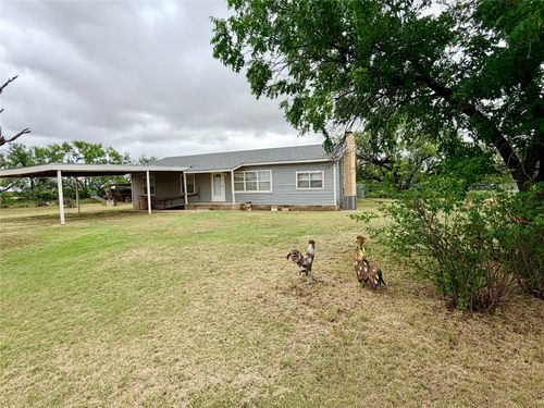 649 Mccartney Ln, Tye, TX, 79563-2213 | Card Image