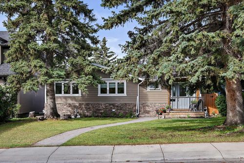 5223 Carney Rd Nw, Calgary, AB, T2L1G1 | Card Image