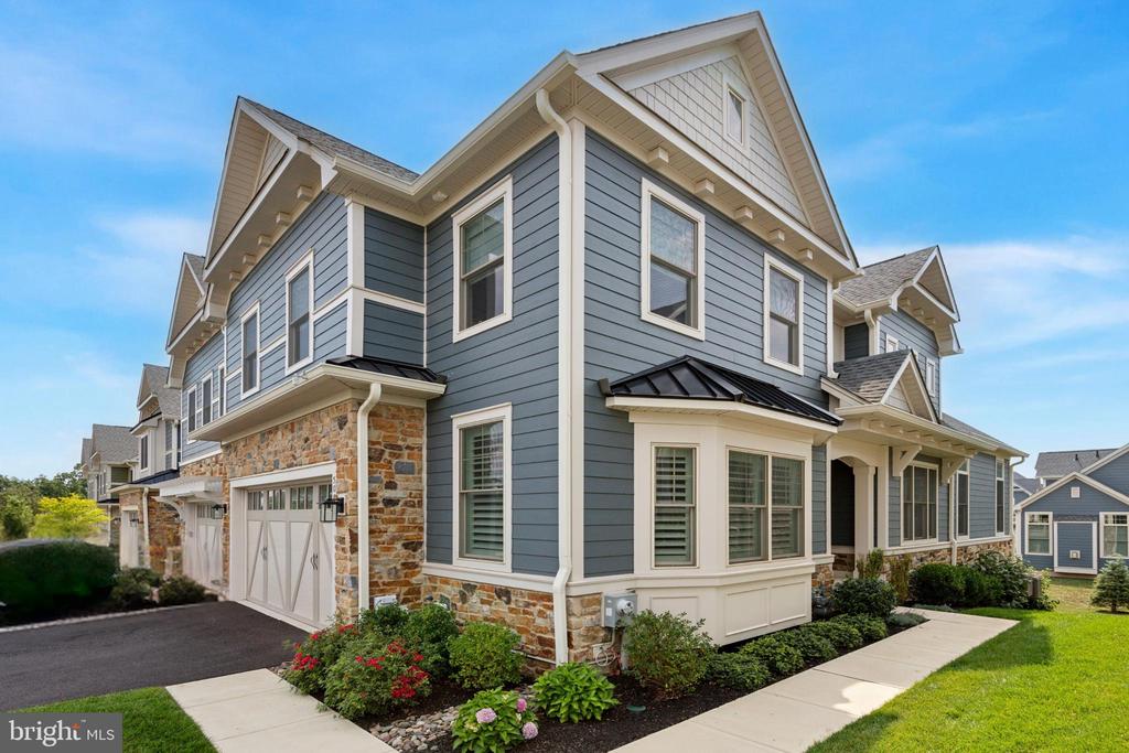 Roberts Rd, Ambler, PA 19002